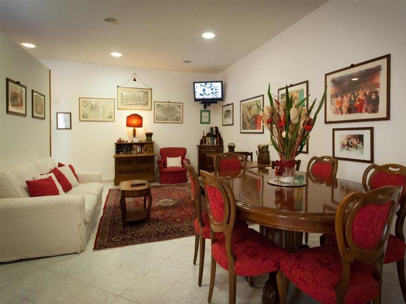 A Casa Di Serena A San Pietro Roma Exteriör bild