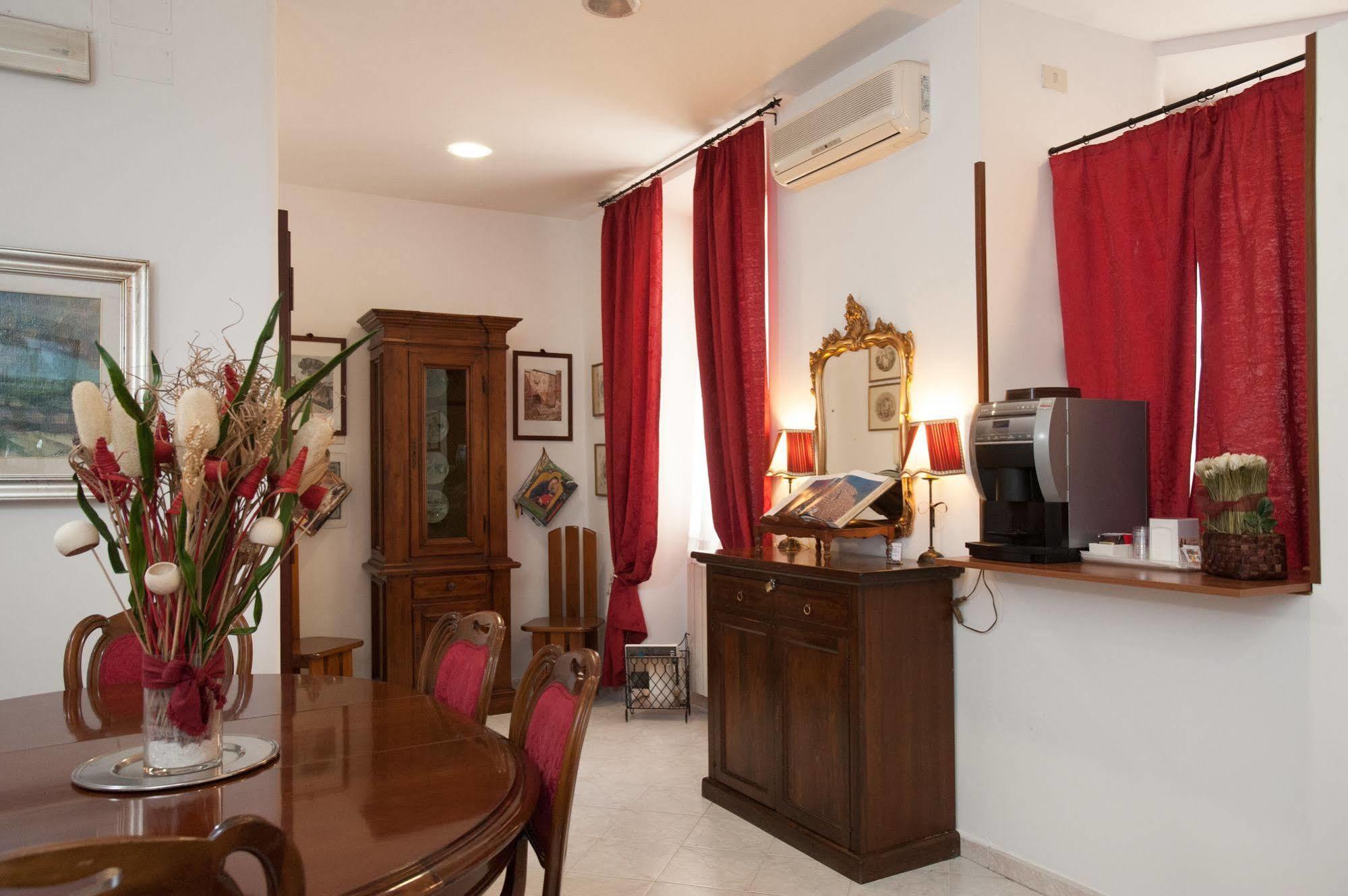 A Casa Di Serena A San Pietro Roma Exteriör bild